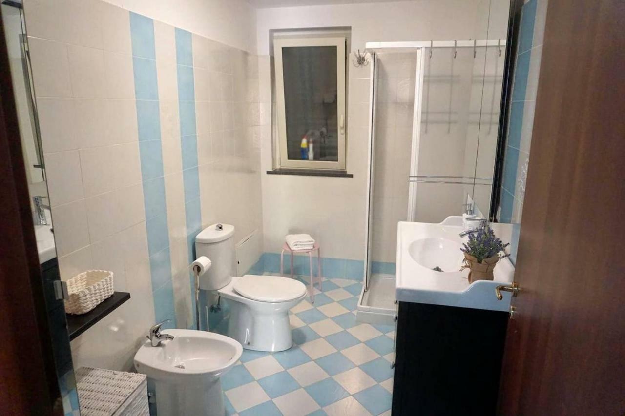 Lilly'S House Apartment Giardini Naxos Luaran gambar